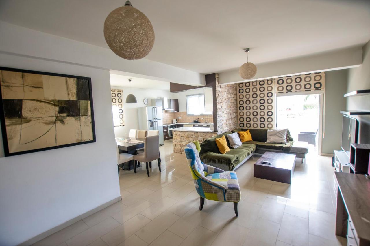 Glabur Stays - The Executive 2 Bdr - Nicosia City, Free Parking & Wifi, Welcomes You!!! Экстерьер фото